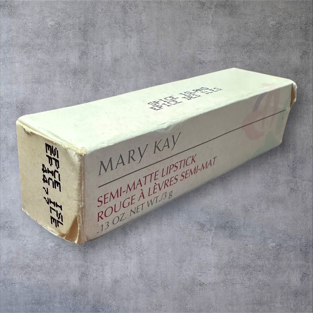 Mary Kay Semi-Matte Lipstick Spice Island 4477 .13oz New Box‎ Vintage